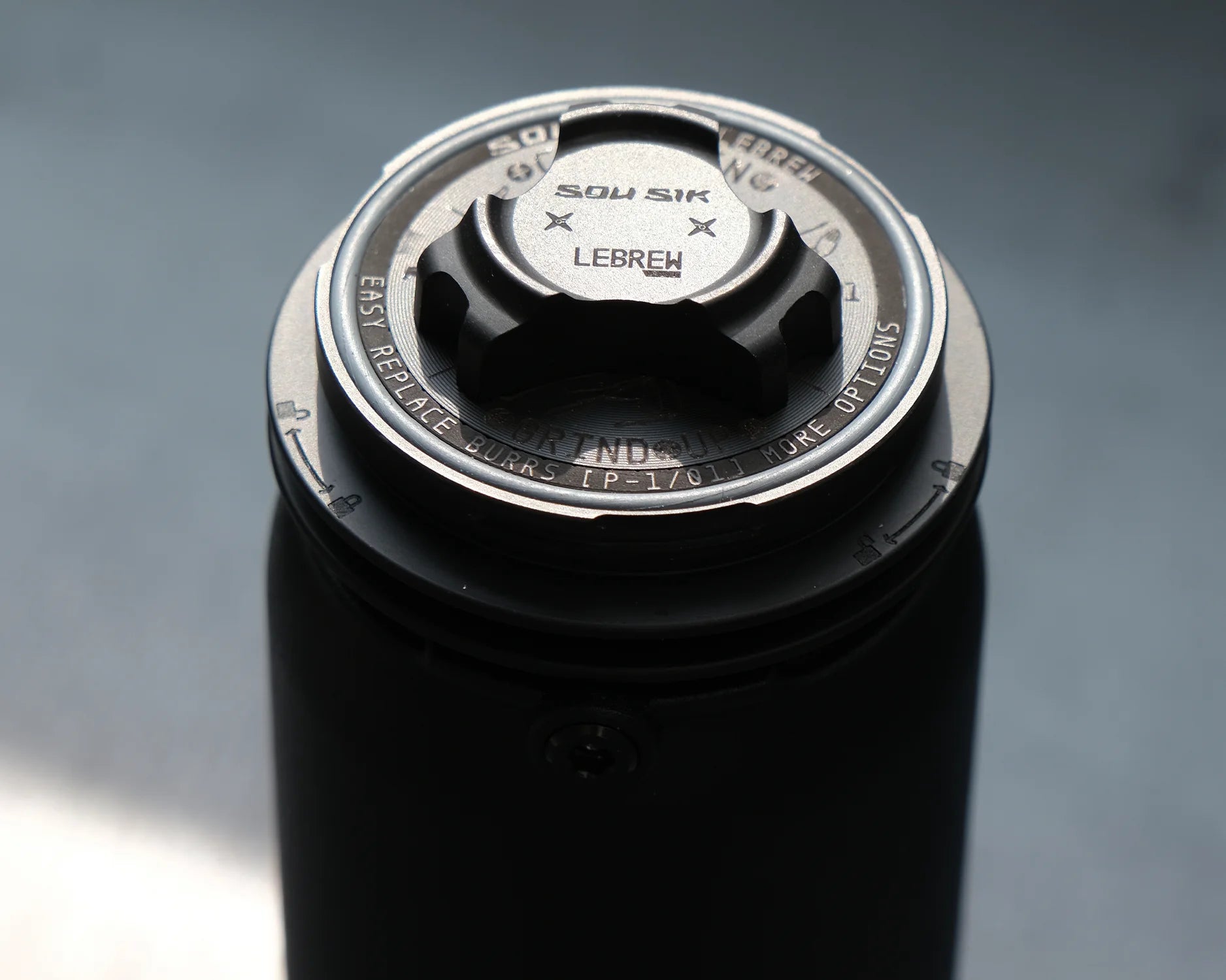 P-1 Hand Coffee Grinder - Black DLC Coating Aluminum